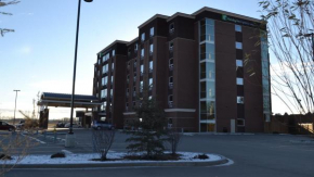 Holiday Inn Express & Suites Cold Lake, an IHG Hotel